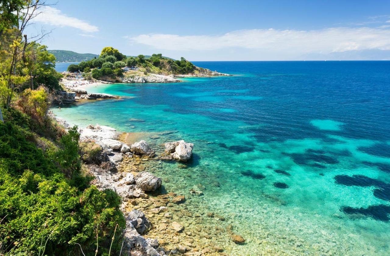 Wave Luxury Apartments Kassiopi Dış mekan fotoğraf